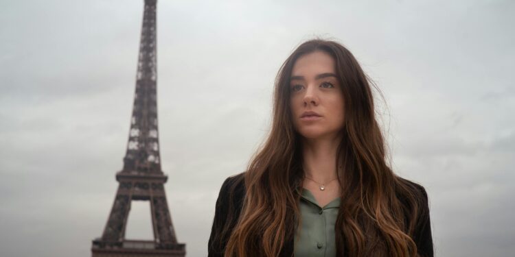 Things You Need to Know Before Attending Paris Fashion Week