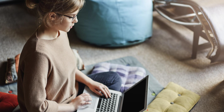 Efficiency and Variety in the Modern Digital Marketplace