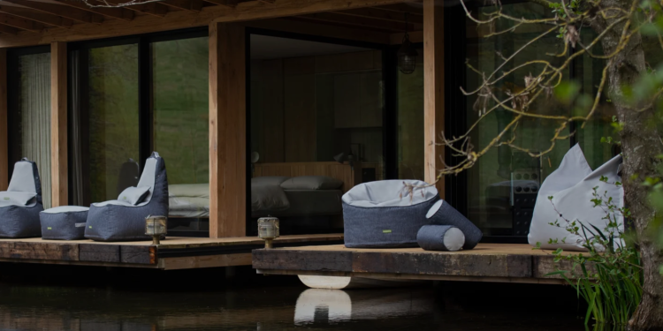 Gardenista: Outdoor Living Furniture, Garden Design, and What Sets It Apart